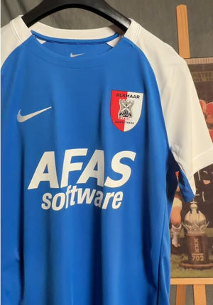 Video post by @azalkmaar on TikTok