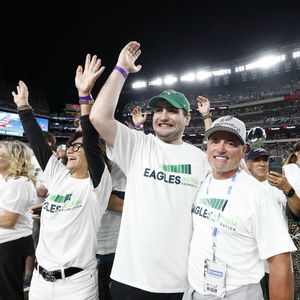 Image post by @eaglesautism on Instagram