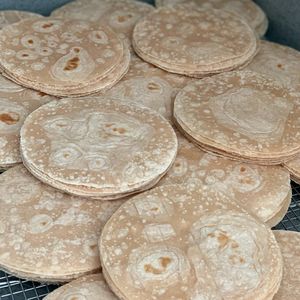 Image post by @eatcoyotas on Instagram