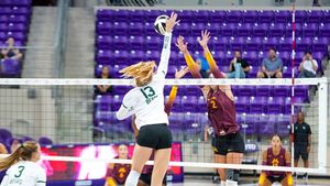 Image post by @BaylorVBall on Twitter