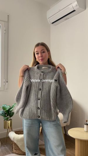 Video post by @carlotagrandeb on TikTok