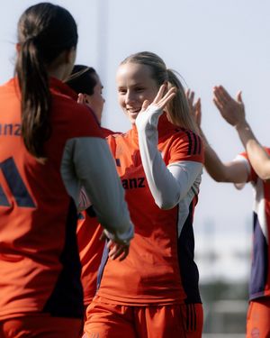 Image post by @fcbfrauen on Instagram