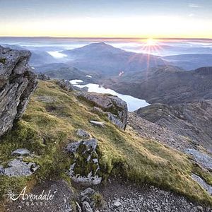 Image post by @AvondaleTravel on Facebook