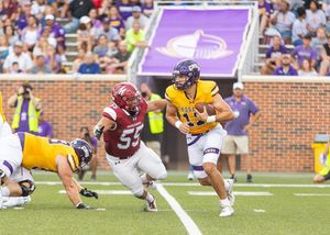 Image post by @UMHB on Twitter