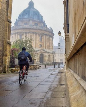 Image post by @oxford_uni on Instagram