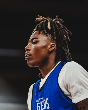 Image post by @memphis_mbb on Instagram