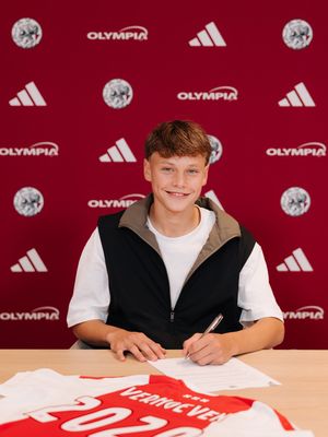 Image post by @afcajax on Instagram