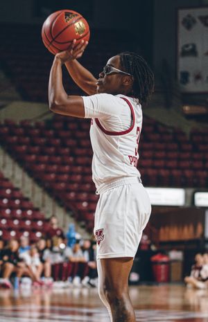 Video post by @umasswbb on Instagram