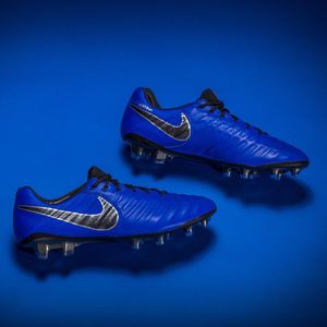 Image post by @soccerdotcom on Instagram
