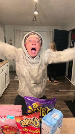 Video post by @thepuigfamily on TikTok