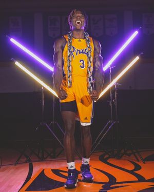 Image post by @ecuathletics on Instagram