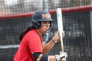 Image post by @NIUSoftball on Twitter