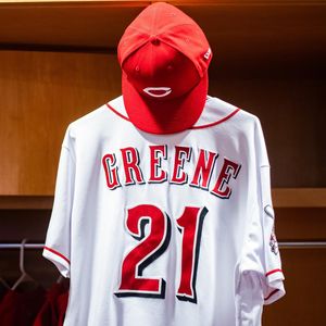 Image post by @reds on Instagram