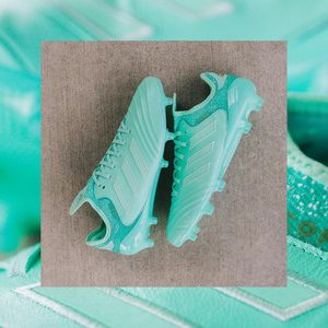 Image post by @soccerdotcom on Instagram