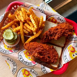 Image post by @daveshotchicken on Instagram