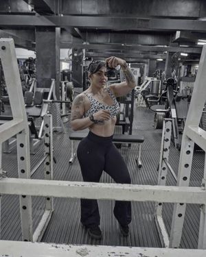 Image post by @figen.sahin_ifbbpro on Instagram