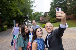 Image post by @uwgpresident on Instagram