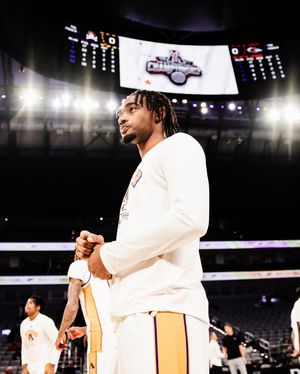 Image post by @ecubasketball on Instagram