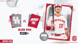 Image post by @UHCougarBB on Twitter