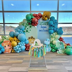 Image post by @balloons_by_victoria_dz on Instagram