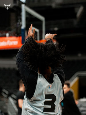 Image post by @hornets on Instagram