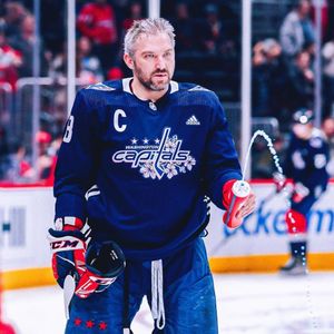 Image post by @nhl_jerseyz on Instagram