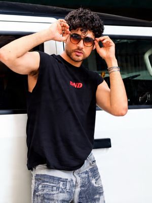 Image post by @karanrajhere on Instagram
