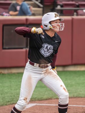 Image post by @gophersoftball on Instagram