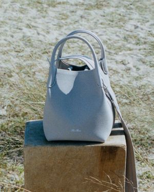 Image post by @loropiana on Instagram