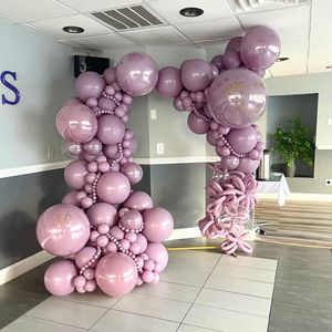 Image post by @balloons_by_victoria_dz on Instagram