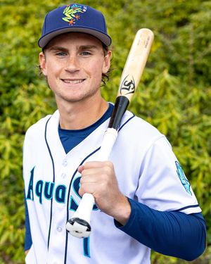 Image post by @everettaquasox on Instagram
