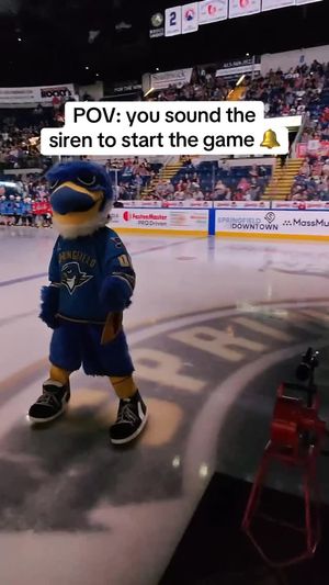 Video post by @thunderbirdsahl on Instagram