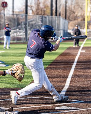 Image post by @FDUKnightsBase on Twitter