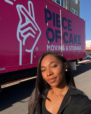 Image post by @pieceofcakemoving on Instagram
