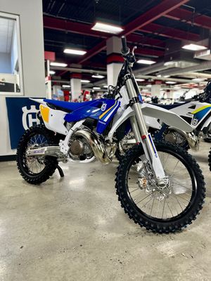 Image post by @motorcyclemall on Instagram