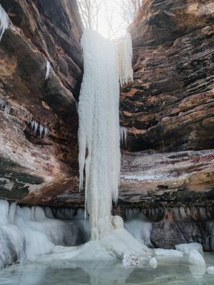 Image post by @starvedrockhikers on Instagram