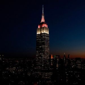 Image post by @empirestatebldg on Instagram