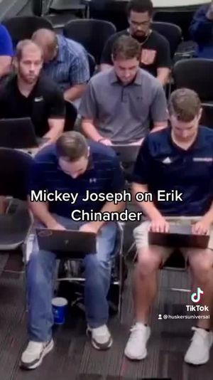Video post by @HuskersUniversal on Facebook