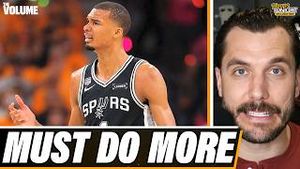 Video post by @hoopstonight on YouTube