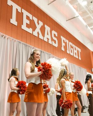 Image post by @UTAustin on Twitter