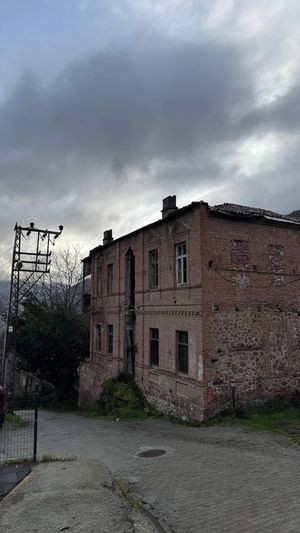Image post by @artun_yapim on Instagram