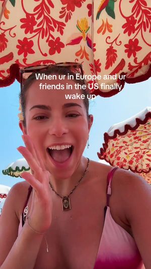 Video post by @anyaweitz on TikTok
