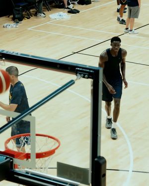 Image post by @umichbball on Instagram
