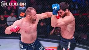 Video post by @bellatormma on YouTube