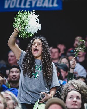 Image post by @hawaiiathletics on Instagram