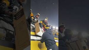 Video post by @Pittsburgh Steelers on YouTube