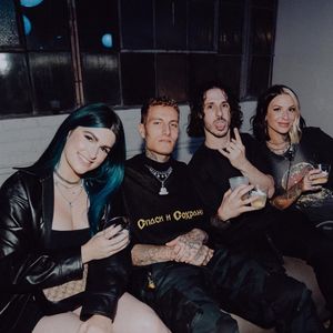 Image post by @crowntheempire on Instagram