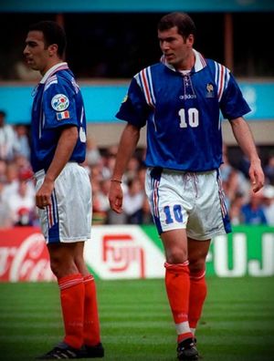 Image post by @retro_calcio on Instagram