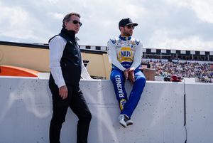 Image post by @jeffgordonweb on Instagram