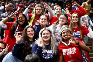 Image post by @FAUAthletics on Facebook